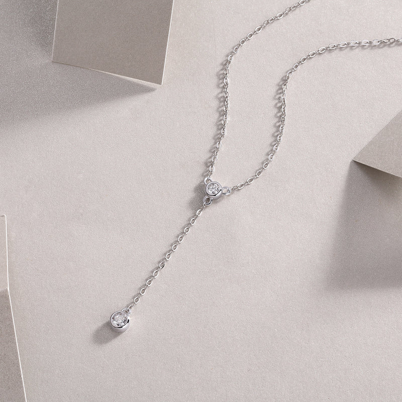 Tassel - A Fashionable And Luxurious Diamond Jewelry Pendant Set