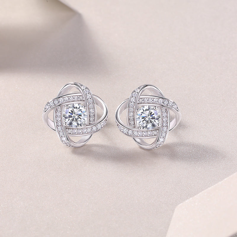 Hope Beam - A Fashionable And Luxurious Diamond Jewelry Piece Set