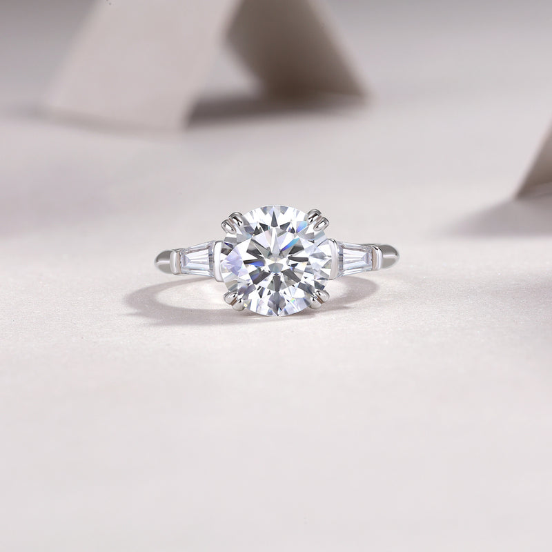 Shining Step By Step - A Fashionable Diamond Jewelry Piece Set