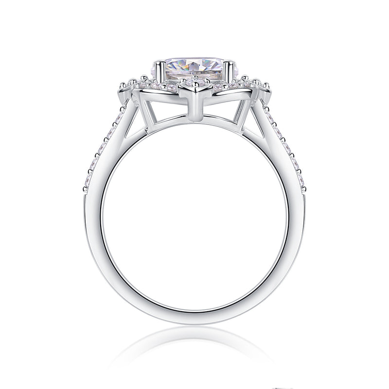 Camellia - A Fashionable Jewelry Ring Set