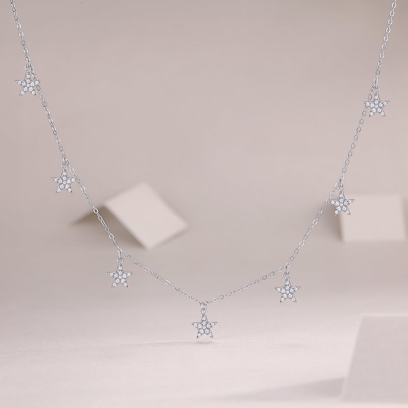 Star Love - A Fashionable And Luxurious Diamond Jewelry Pendant Set