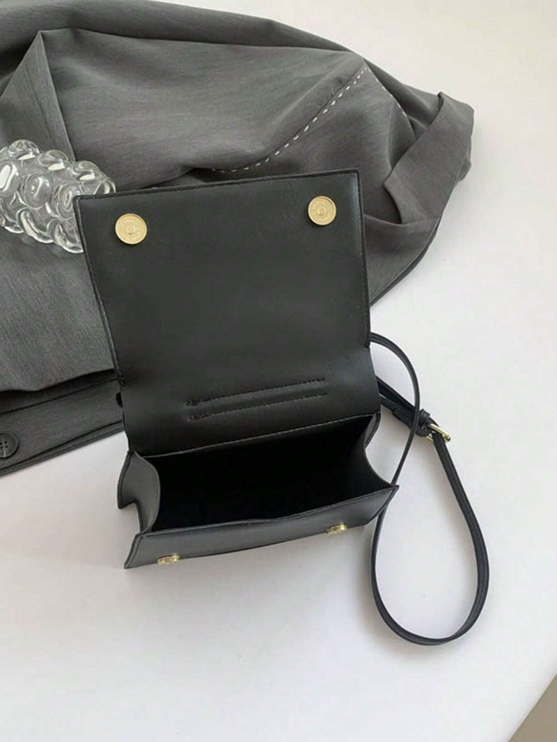 Quirky Shaped Collar Women Crossbody Bag