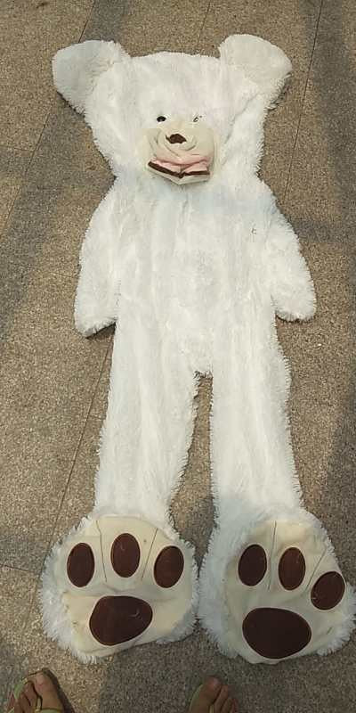 Giant Teddy Bear Plush Toy