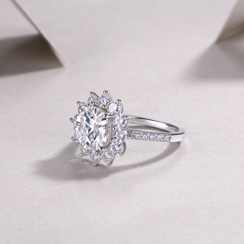 Sunflower - A Fashionable Diamond Jewelry Piece Set