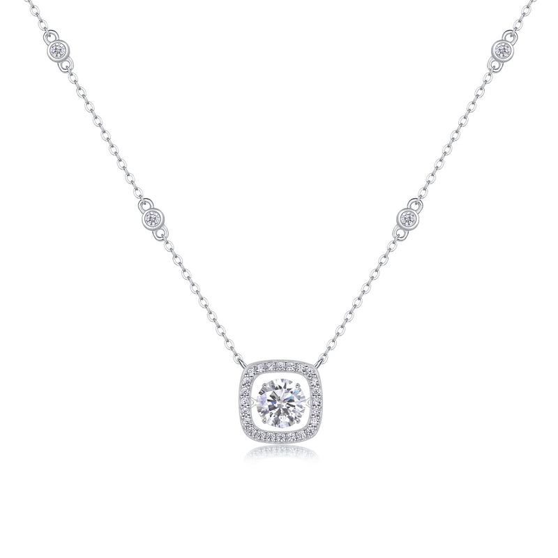 Sweet - A Fashionable And Luxurious Diamond Jewelry Pendant Set