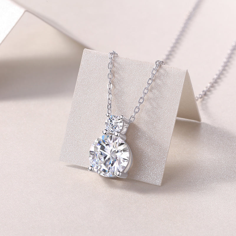 Jazz Manor - A Fashionable And Luxurious Diamond Jewelry Piece Set