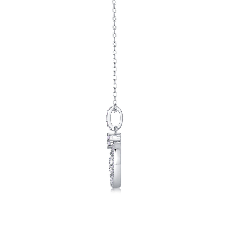 Love Ring - A Fashionable And Luxurious Diamond Jewelry Pendant Set