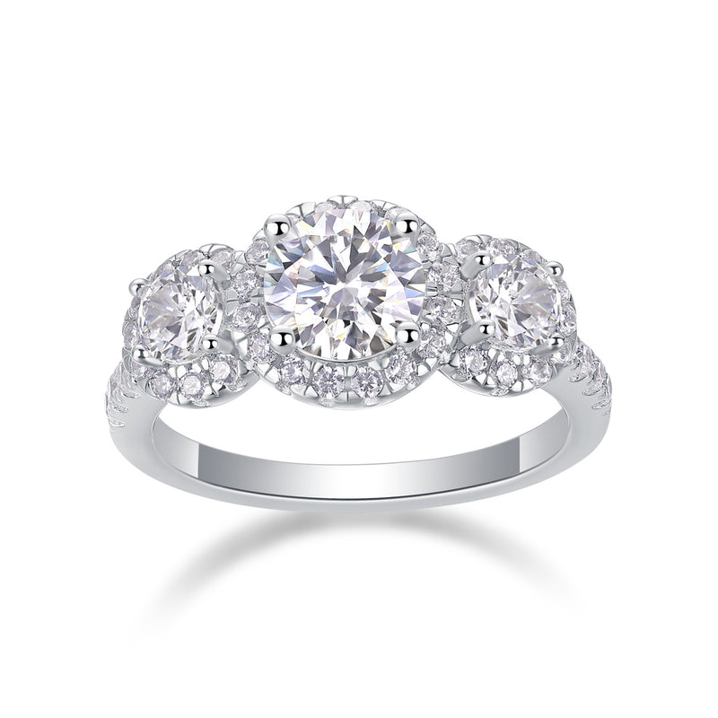 Human Warmth - A Fashionable And Luxurious Jewelry Piece Set