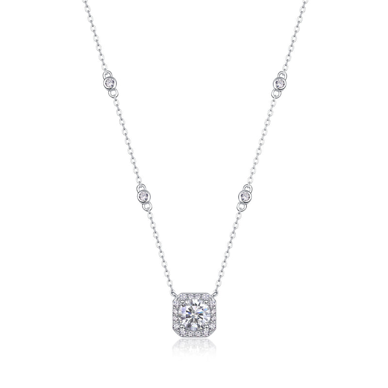 Flower Love - A Fashionable And Luxurious Diamond Jewelry Pendant Set