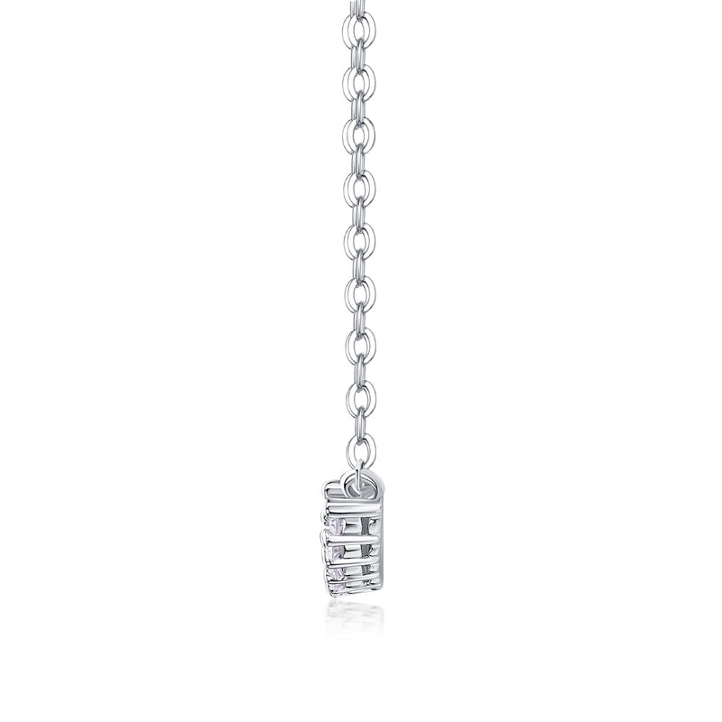 Relaxed Feel - A Fashionable And Luxurious Diamond Jewelry Pendant Set