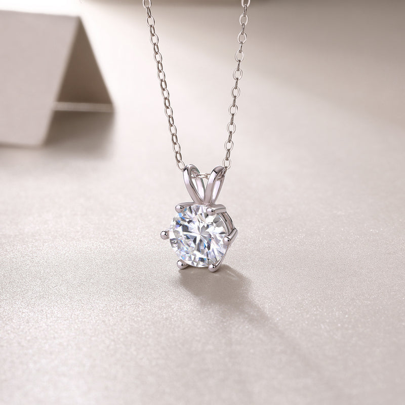 Romantic Mark - A Fashionable And Luxurious Diamond Jewelry Pendant Set