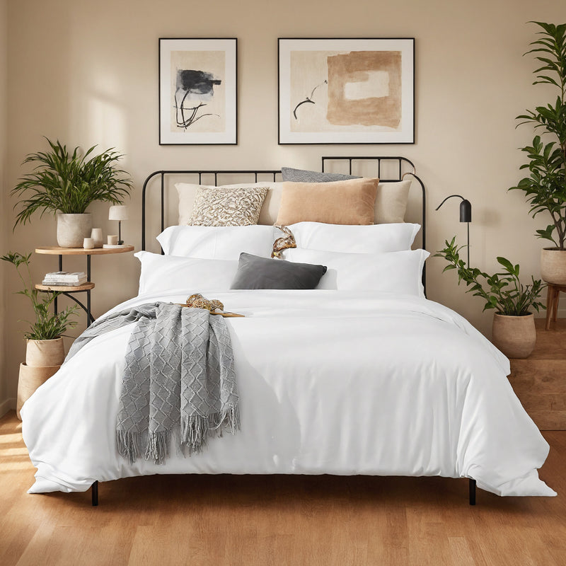 Three-piece Bedding Set With Solid Color Quilt Cover And Pillowcase