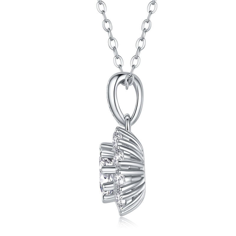 Blossom - A Fashionable And Luxurious Diamond Jewelry Pendant Set