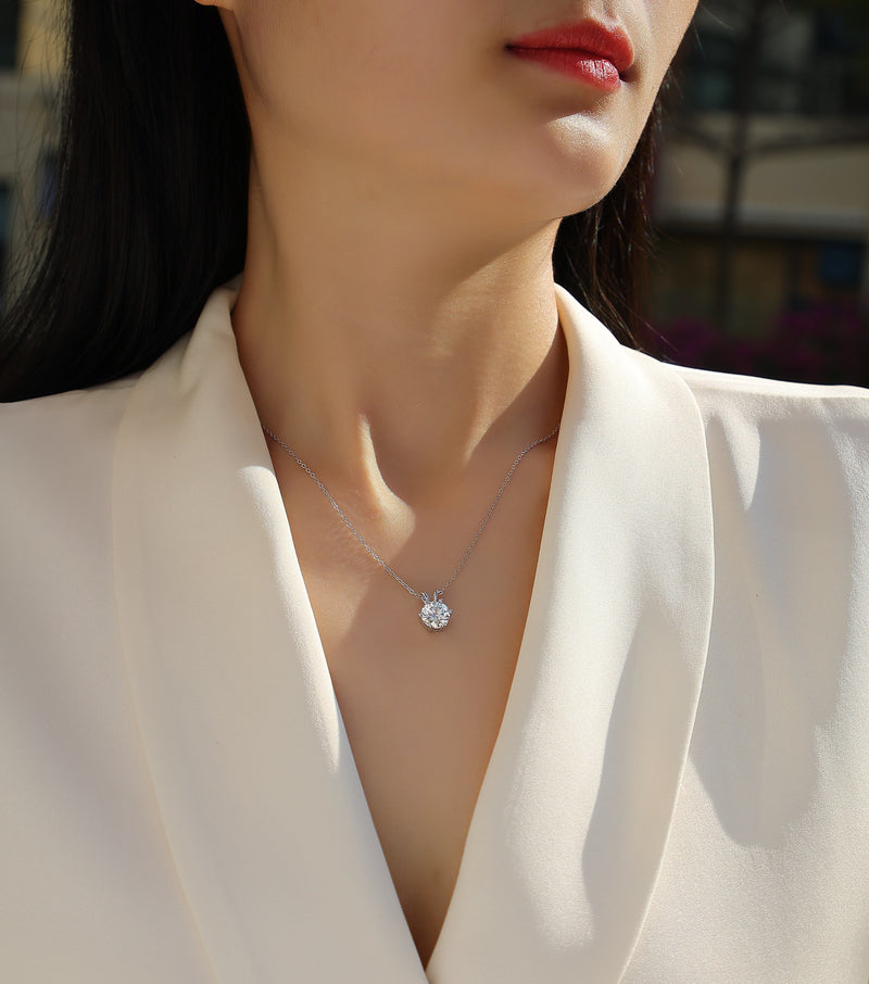 Romantic Mark - A Fashionable And Luxurious Diamond Jewelry Pendant Set