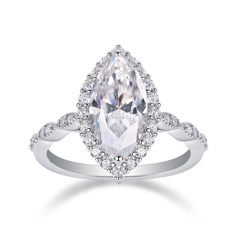 The Realm Of Delight - A Fashionable Diamond Jewelry Piece Set