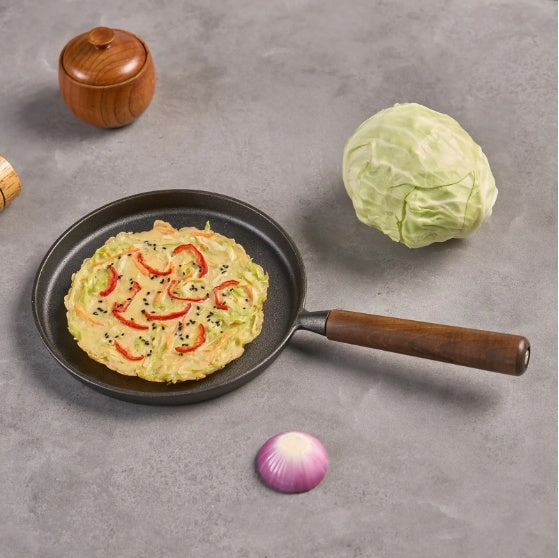 WANGYUANJI Cast Iron Pizza Pan 7.9, Uncoated Pancake Skillet For Indoor And Outdoor