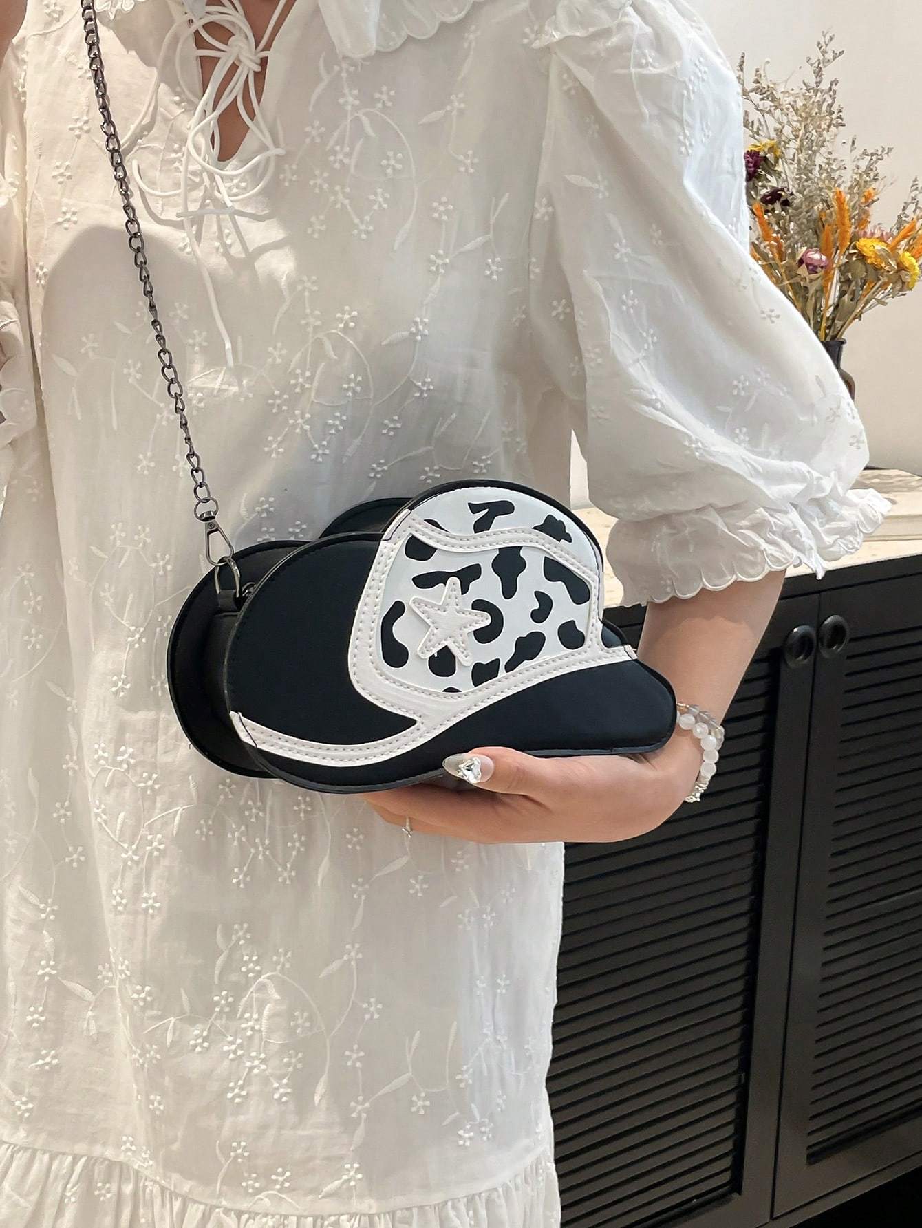 Retro Hat Bag 2025 New Style Temperament Fashion Color Matching Chain Bag