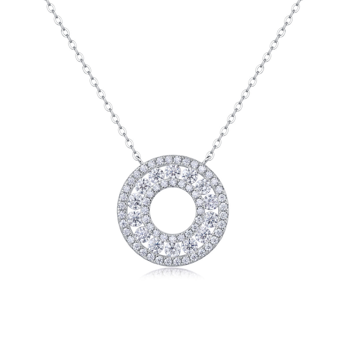 Reciprocating - A Fashionable And Luxurious Diamond Jewelry Pendant Set