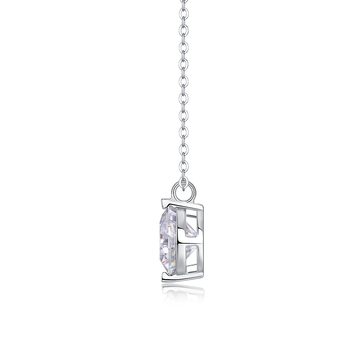 Time Lasts - A Fashionable And Luxurious Diamond Jewelry Pendant Set