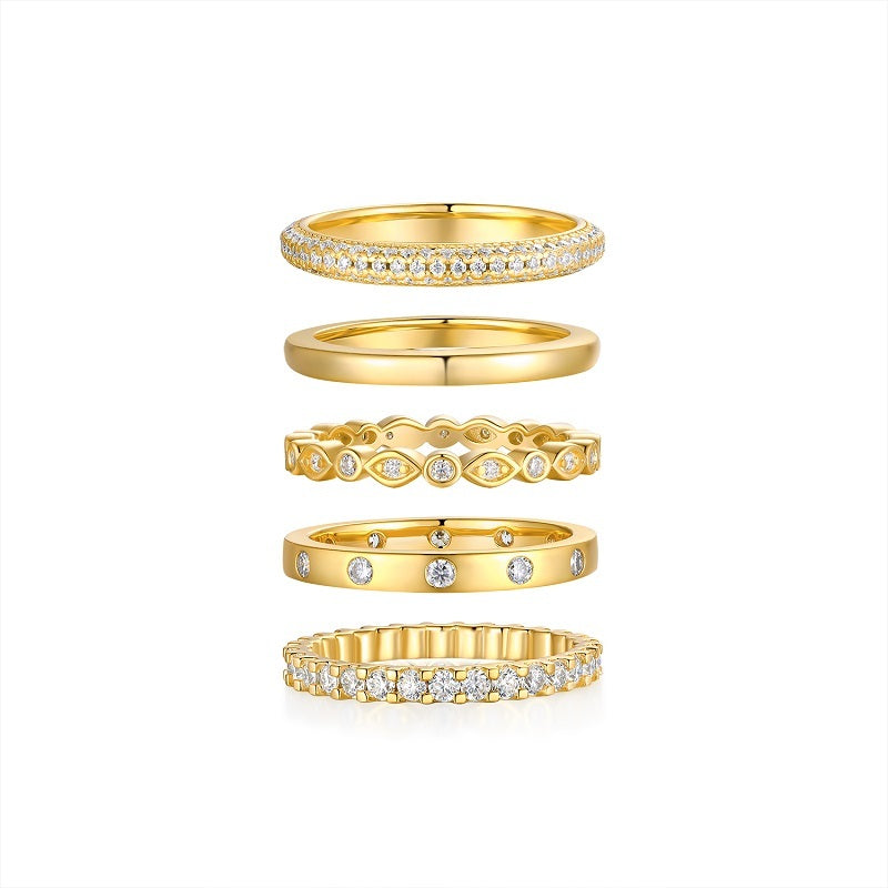 Gold Ring - A Fashionable Men's And Women's Ring And Jewelry Piece Set