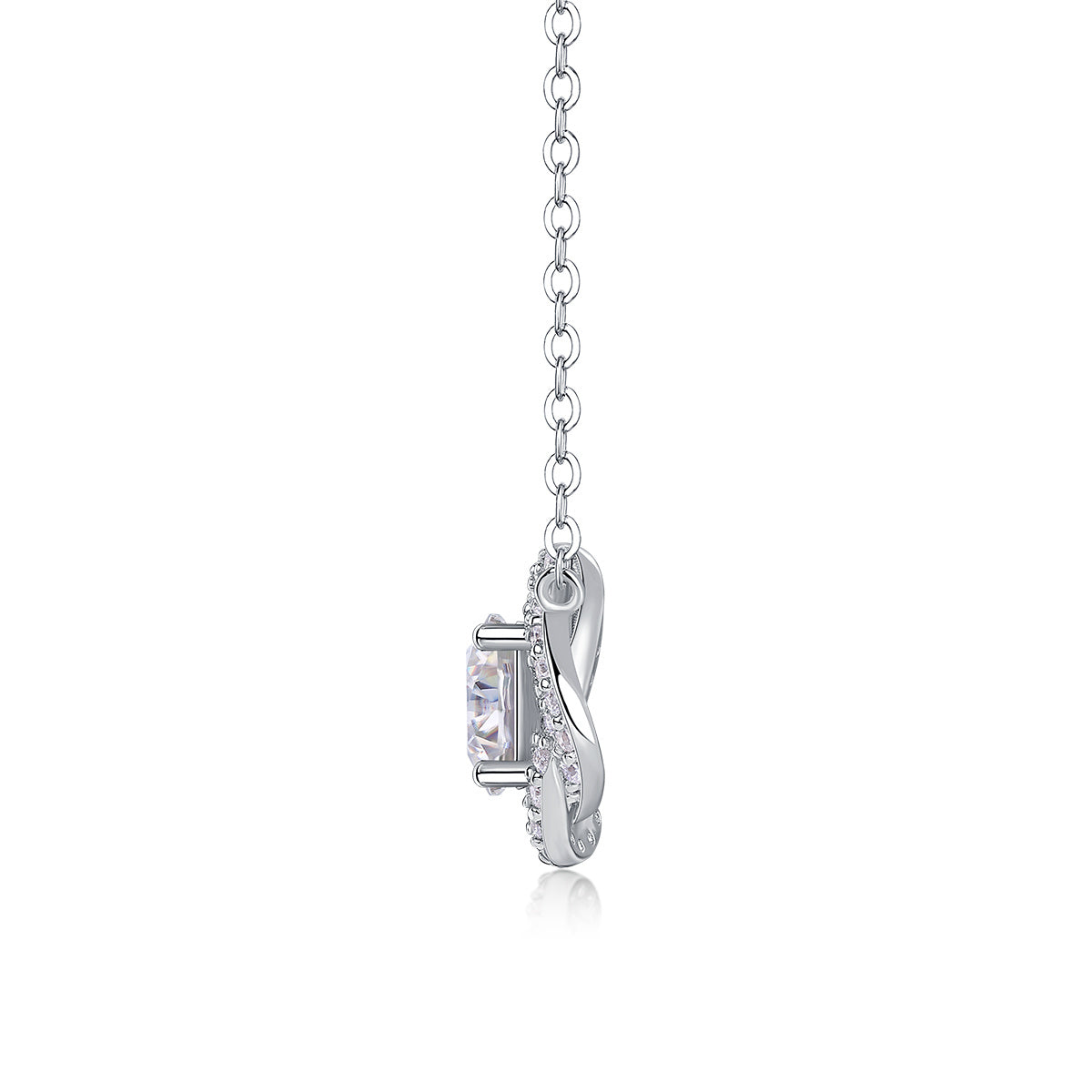 Lucky Flower - A Fashionable And Luxurious Diamond Jewelry Pendant Set