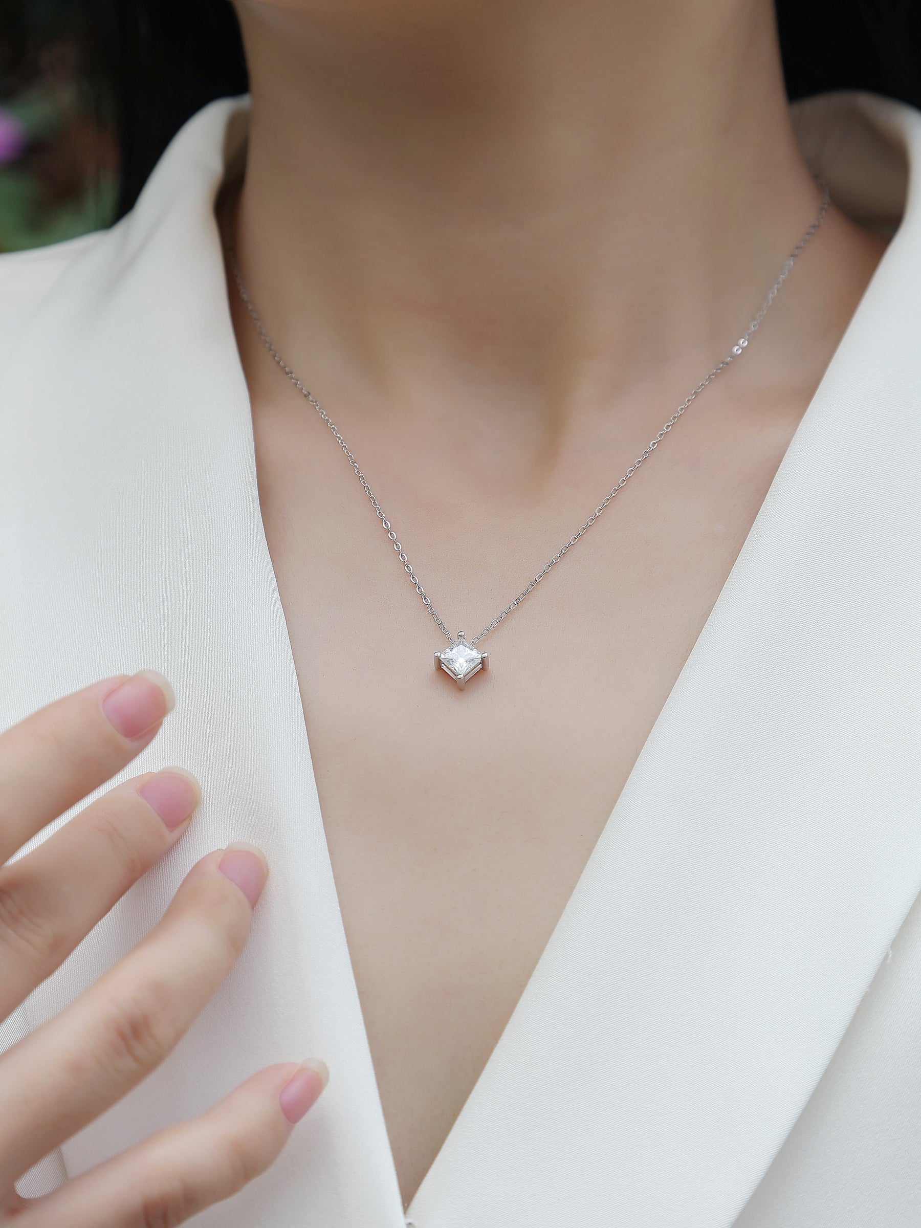 Stay Together - A Fashionable And Luxurious Diamond Jewelry Pendant Set With Square Moissanite S925 Sterling Silver.
