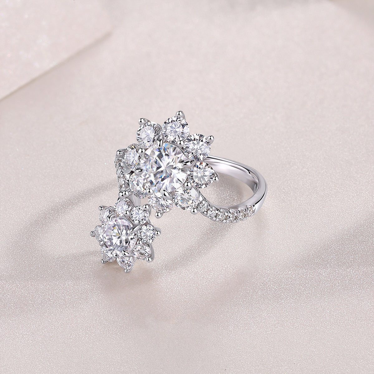 Petal Morning Dew - A Fashionable Diamond Jewelry Piece Set