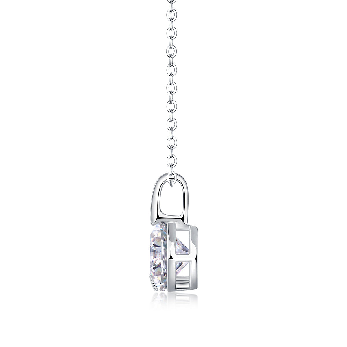 Star - A Fashionable And Luxurious Diamond Jewelry Pendant Set