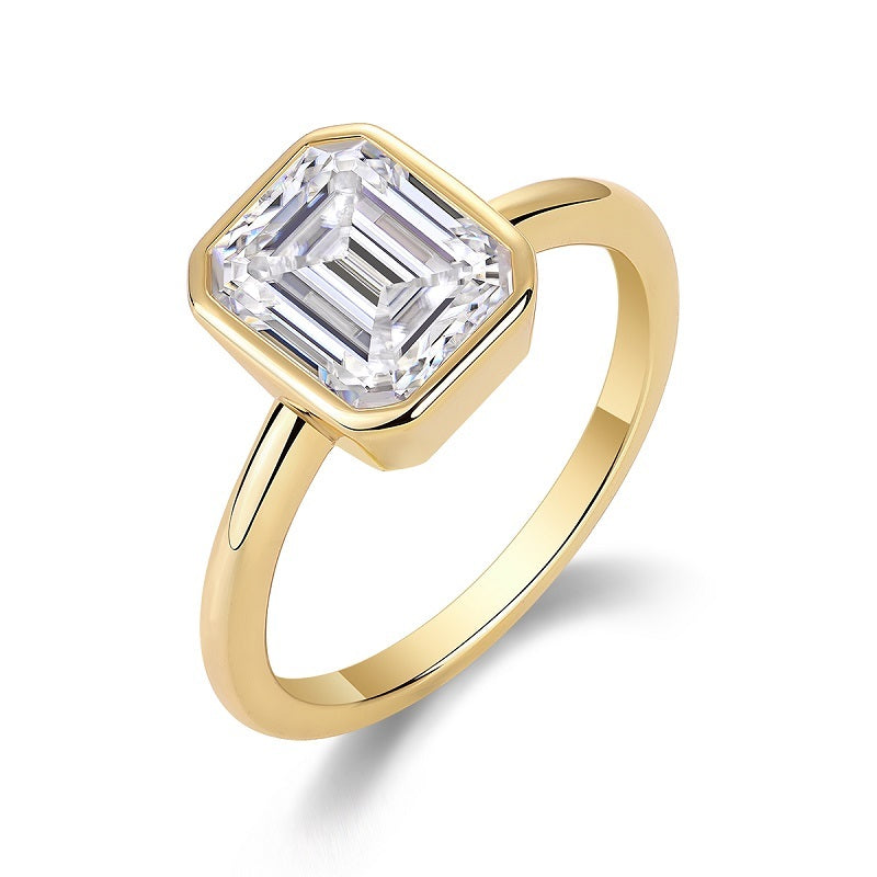 Pagoda - A Fashionable Diamond Jewelry Piece Set