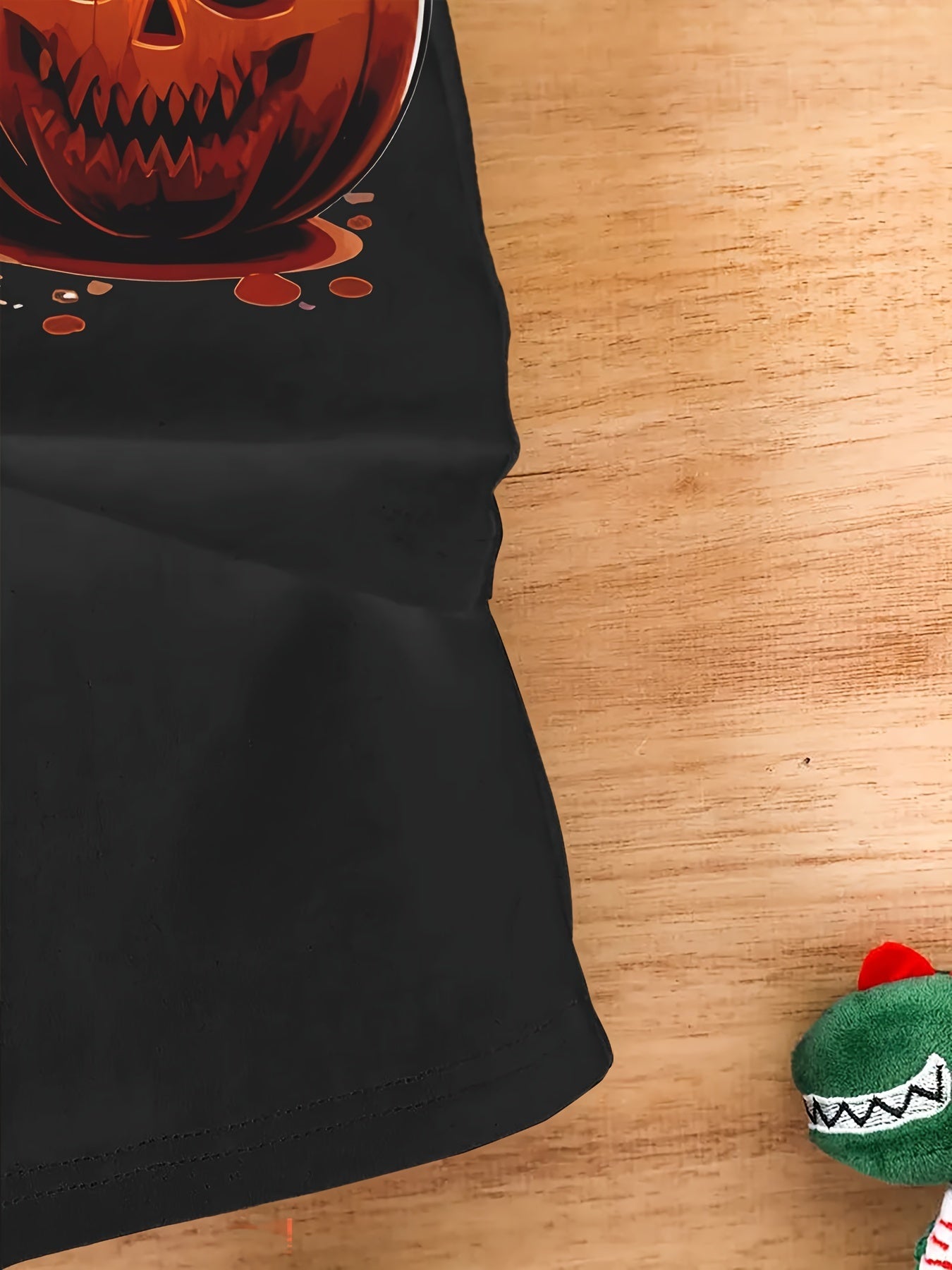 Men's Casual Polyester Round Neck T-shirt With 3D Shark