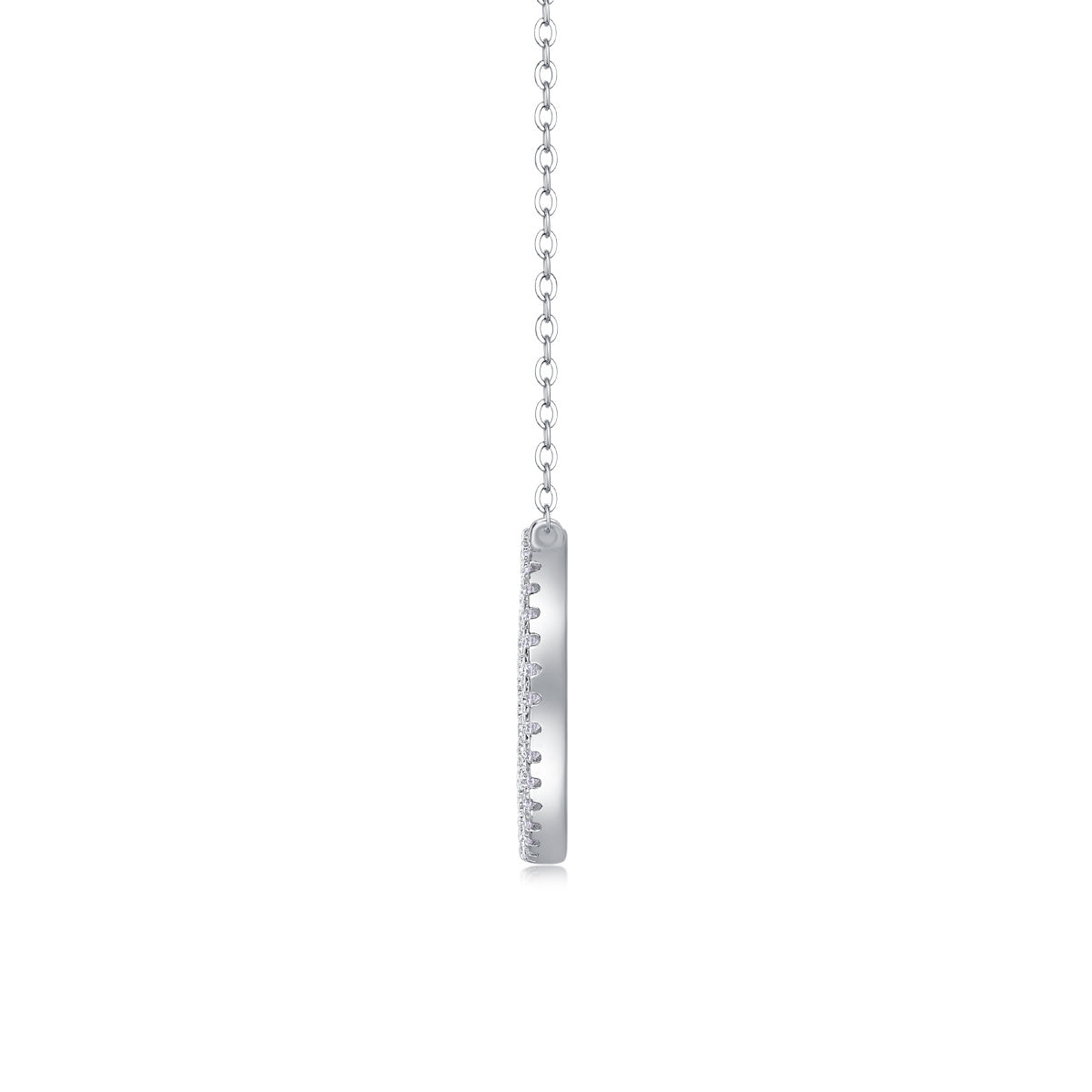 Reciprocating - A Fashionable And Luxurious Diamond Jewelry Pendant Set