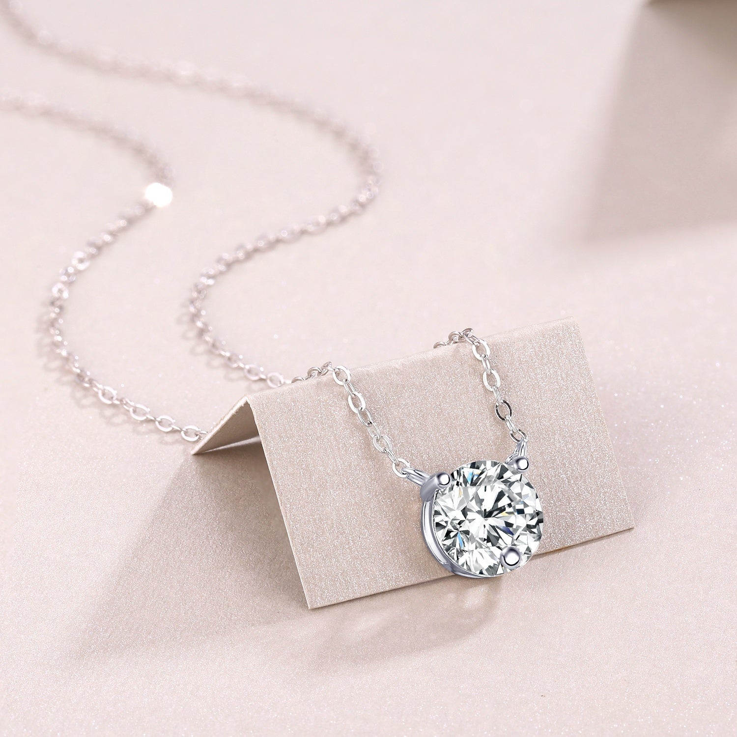 Love Of Time - A Fashionable And Luxurious Diamond Jewelry Piece Set