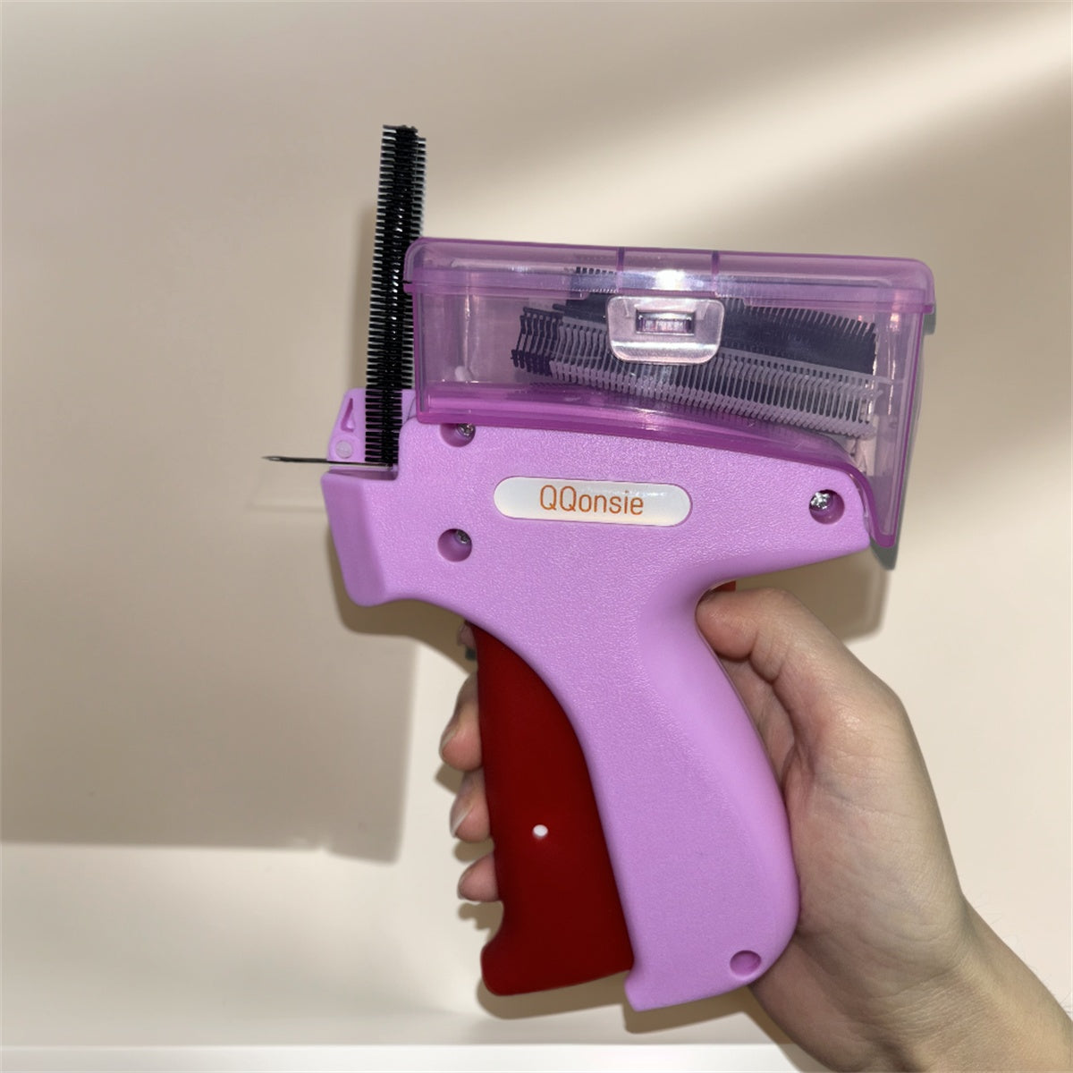 1 Count Handheld Tag Attacher Gun With 5 Counts Needles & 1000pcs Barbs Fasteners