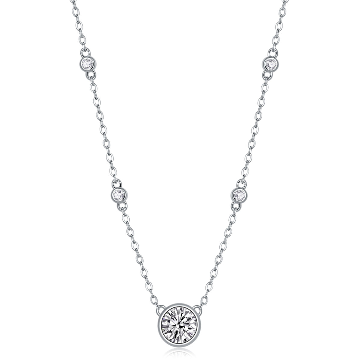 Natural Reverie - A Fashionable And Luxurious Diamond Jewelry Pendant Set