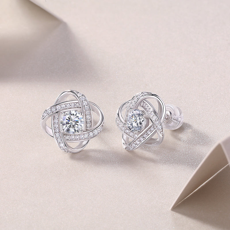 Hope Beam - A Fashionable And Luxurious Diamond Jewelry Piece Set