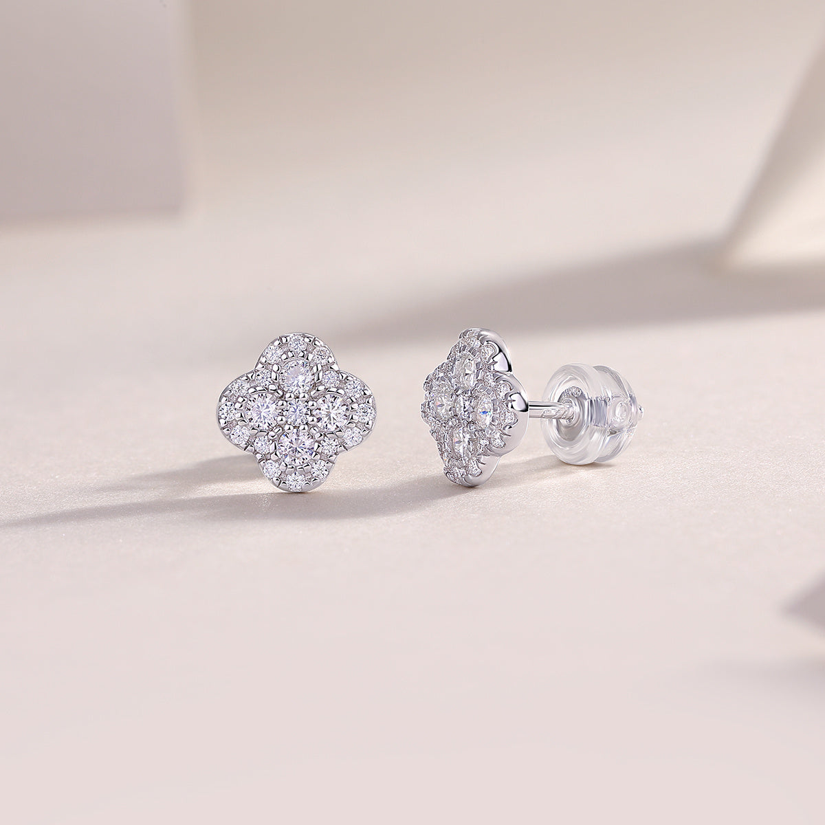 Ningxiang - Fashionable And Luxurious Diamond Jewelry Earrings Set