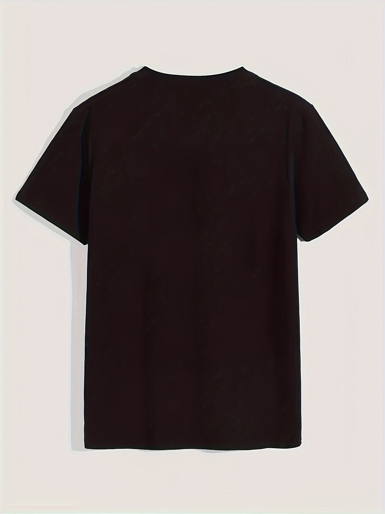 This Is A Men's Casual Round Neck Plus Size T-shirt