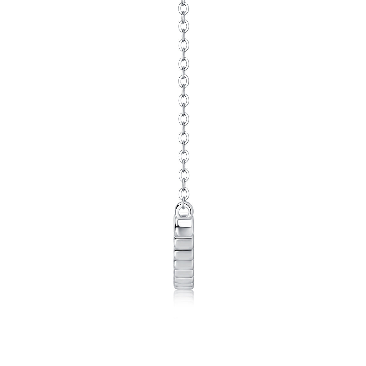 Floating World - Fashionable And Luxurious Diamond Jewelry Pendant Set