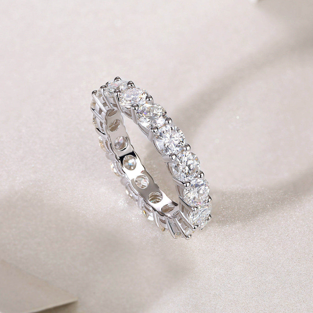 Starlight - A Fashionable And Luxurious Jewelry Accessory Set
