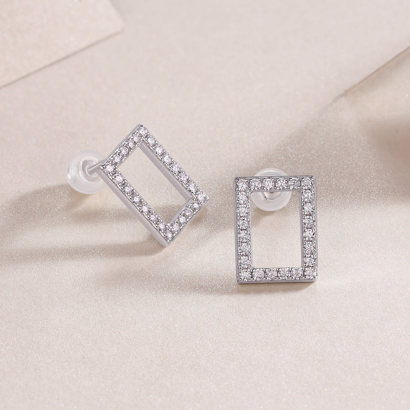 In Full Swing - Fashionable And Affordable Jewelry