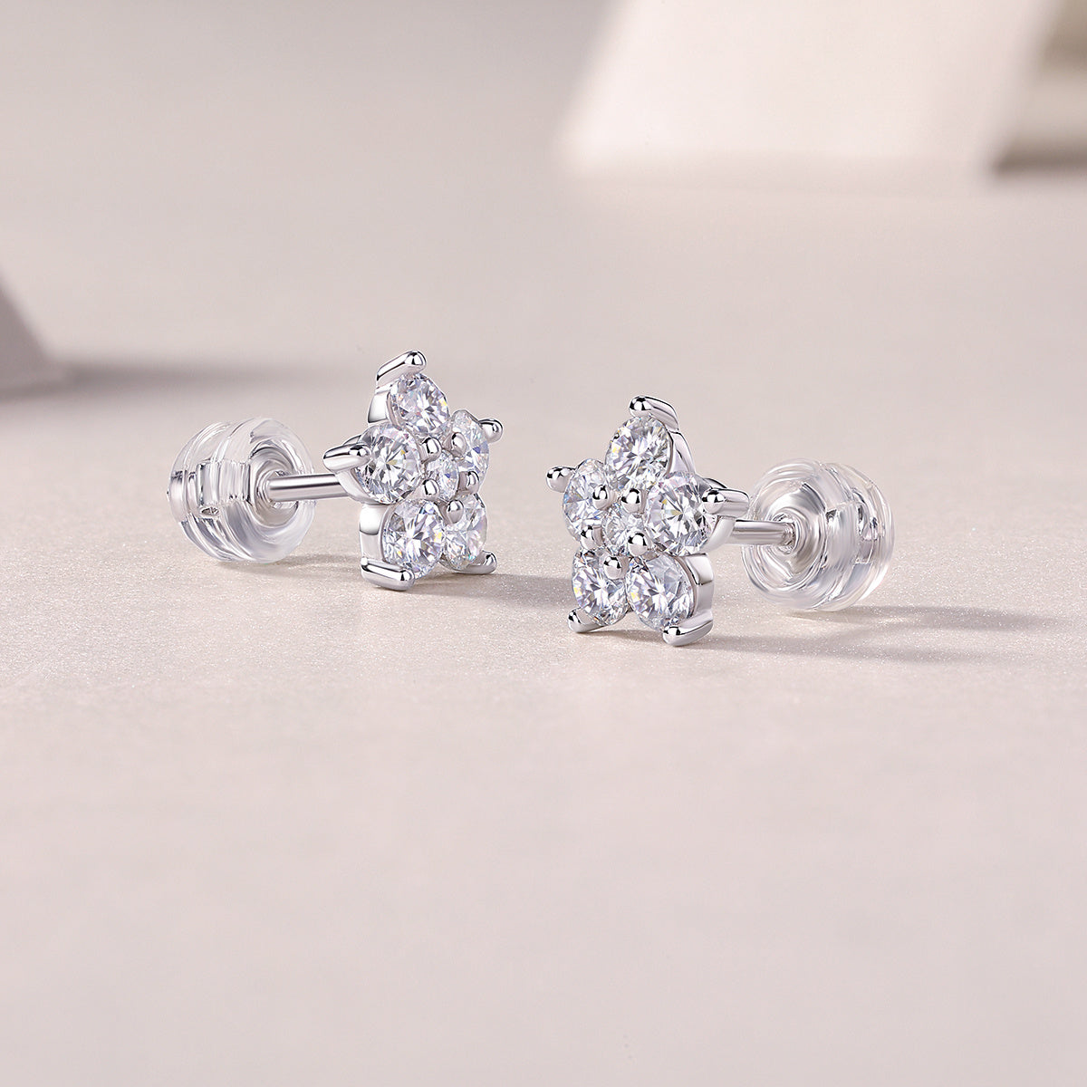 Paris Flower - Fashionable And Luxurious Diamond Jewelry Set