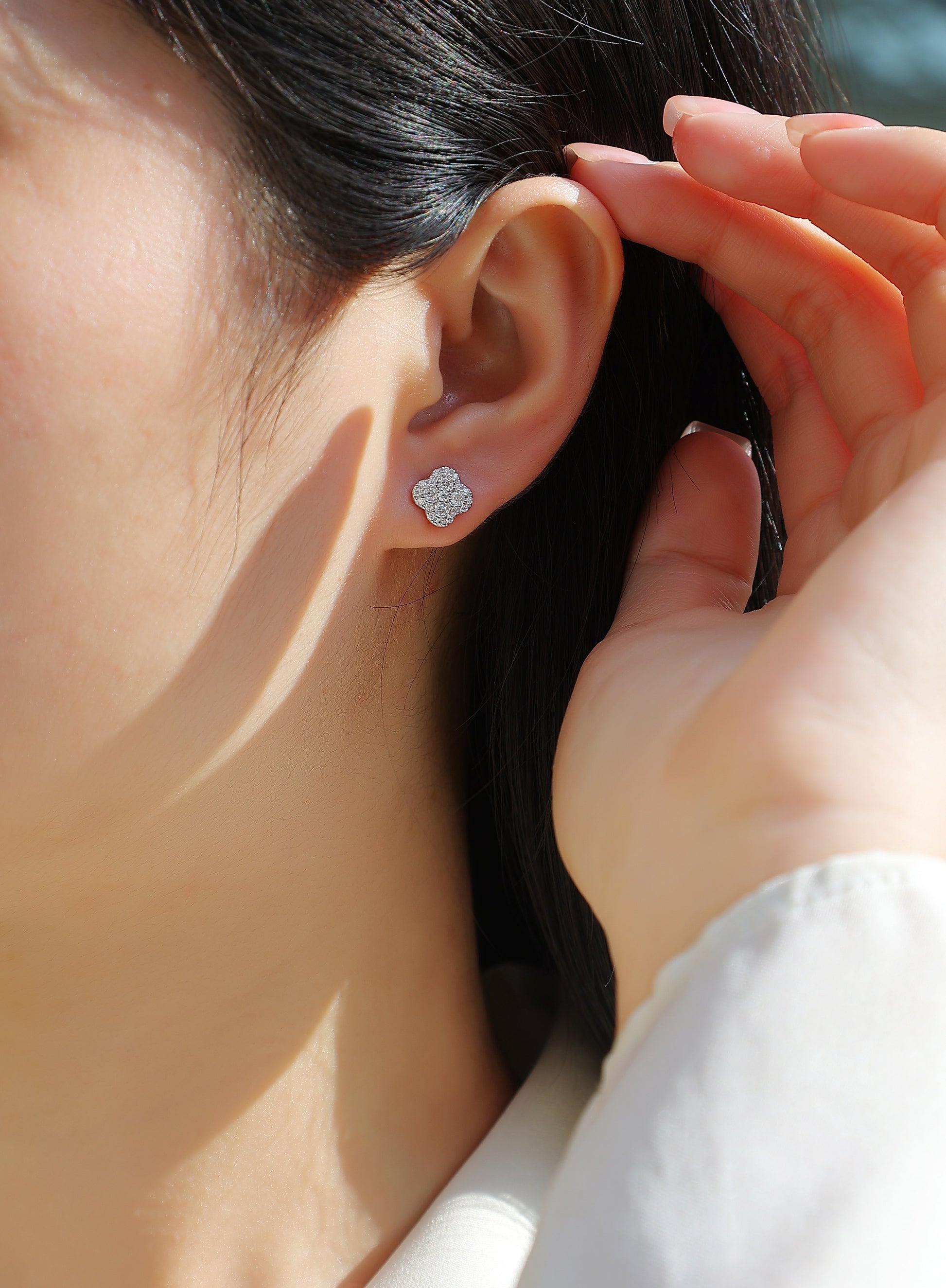 Ningxiang - Fashionable And Luxurious Diamond Jewelry Earrings Set
