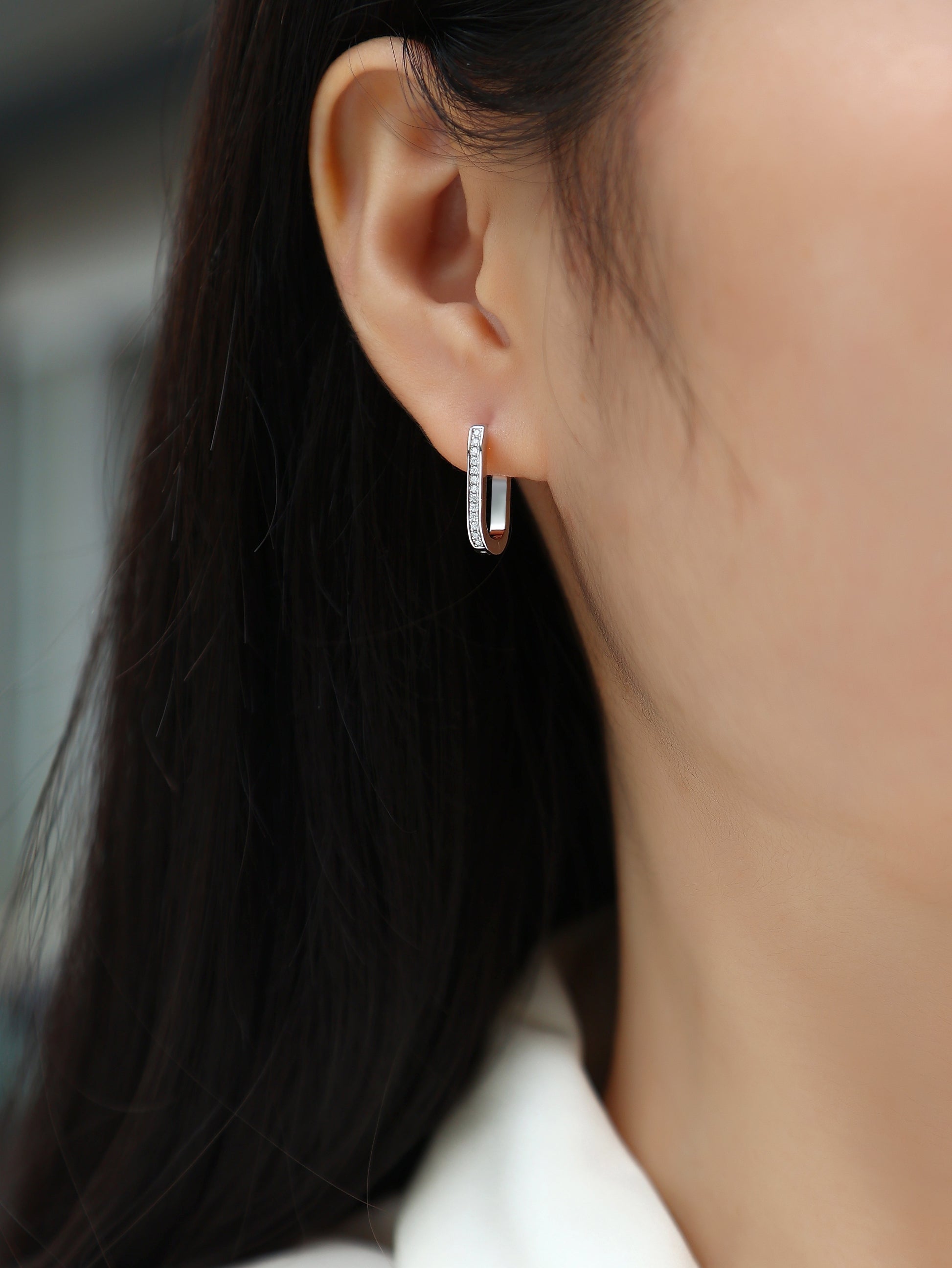 Reincarnation - Fashionable And Luxurious Diamond Jewelry