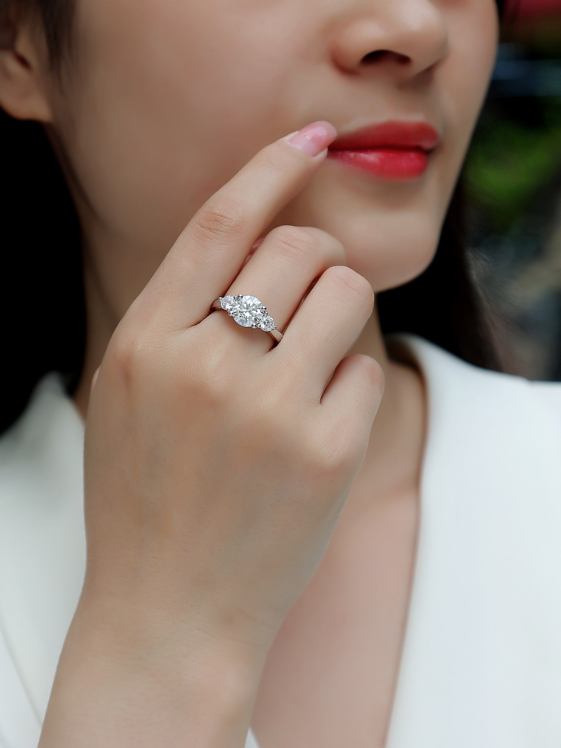 Three Lives And Three Worlds - A Fashionable And Luxurious Jewelry Piece Set