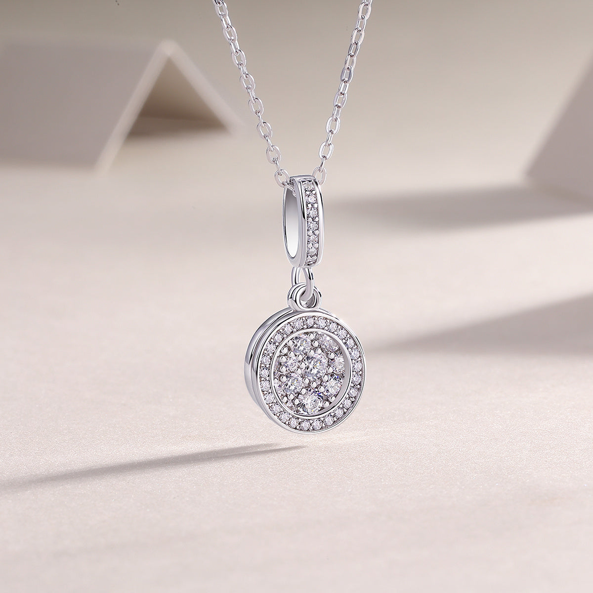 Double Ring Combination - A Fashionable And Luxurious Diamond Jewelry Piece Set