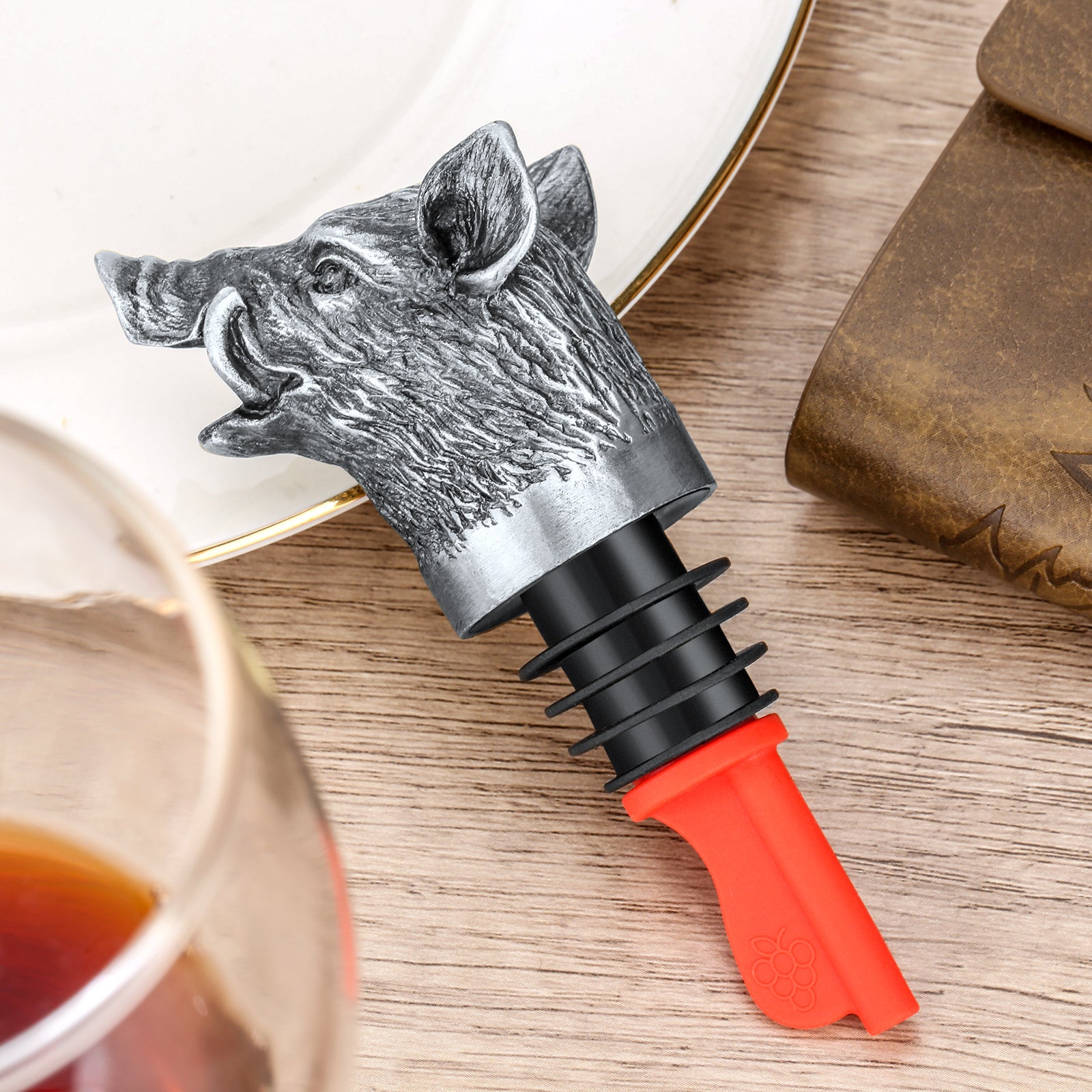 Wild Boar Head Wine Pourer - Vacuum Sealing, Wine Spout