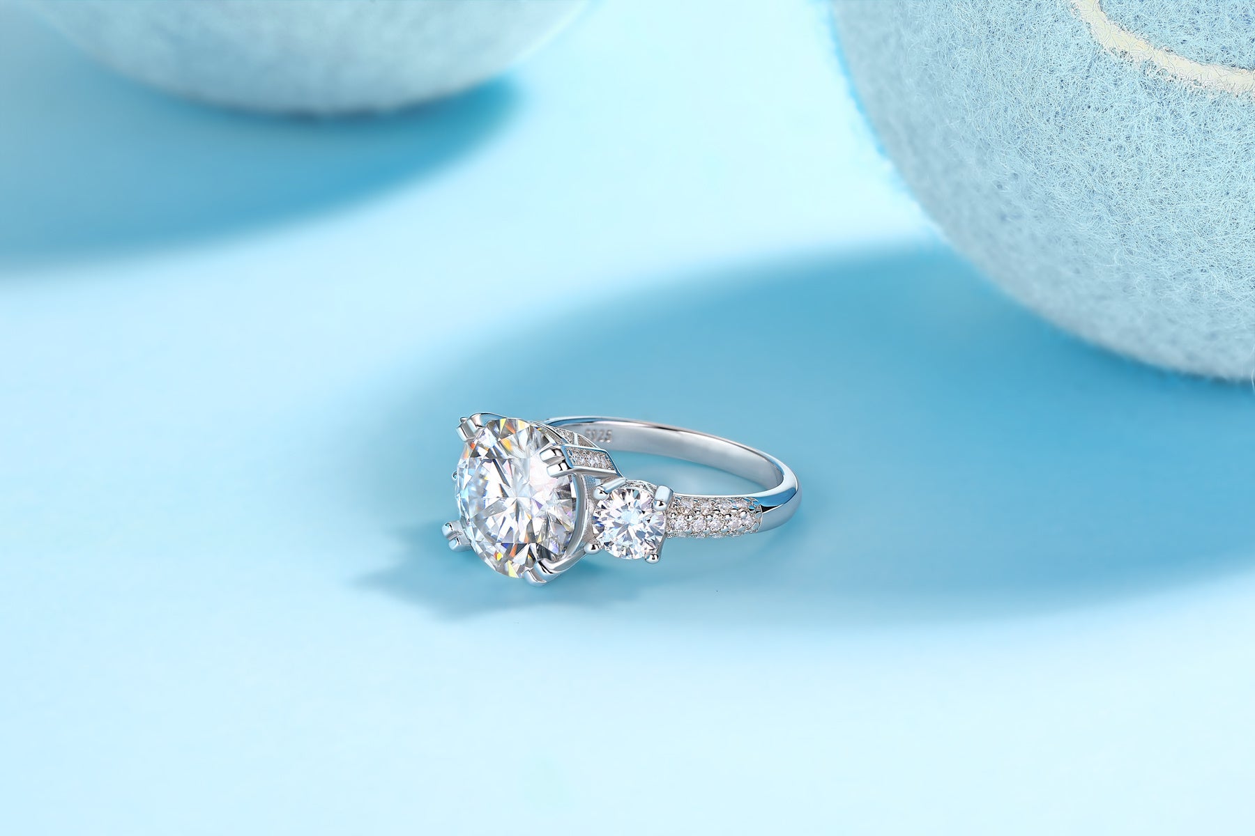 Dazzling Stars - A Fashionable And Luxurious Jewelry Piece Set